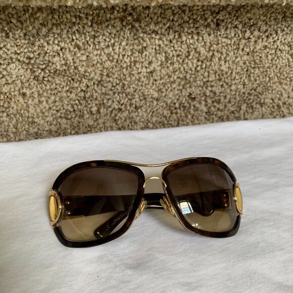 Gucci Women\'s Brown Sunglasses . main image 12